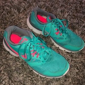 🌸Nike Running Shoes